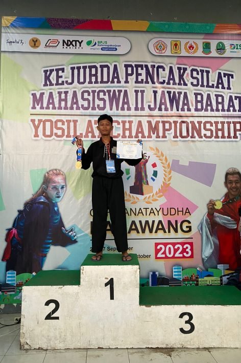JUARA 1 PENCAK SILAT KEJURDA