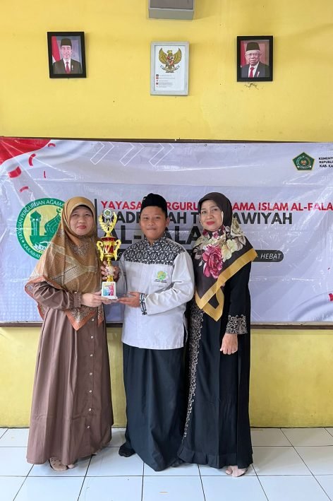 Juara 3 Tenis Meja Putra Tingkat Kabupaten Karawang